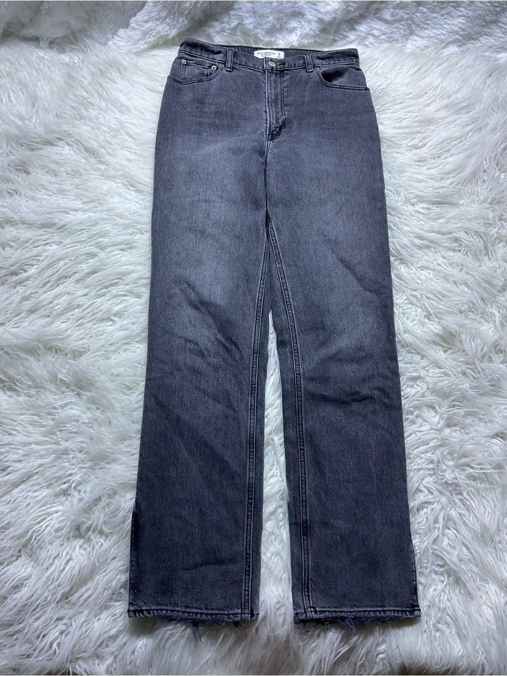 Abercrombie 90’s Straight Ultra High Rise Jeans
